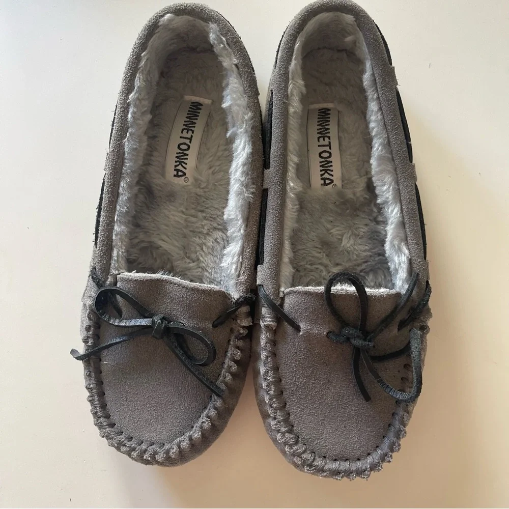 Minnetonka Cally Slippers - Picture 4 of 6